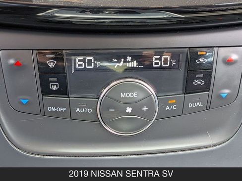 Used 2019 Nissan Sentra SV FWD image 22