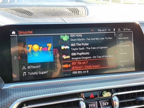 Certified 2023 BMW X6 xDrive40i w/ M Sport Package image 19