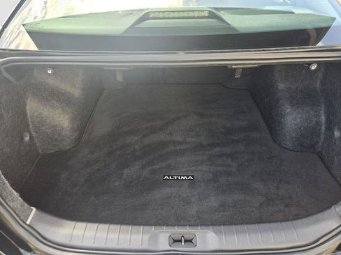 Used 2023 Nissan Altima 2.5 SV FWD image 25