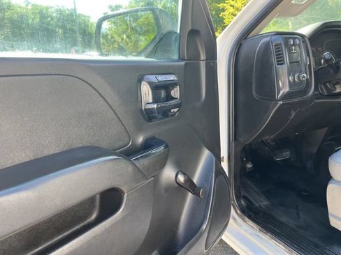 Used 2015 Chevrolet Silverado 2500 W/T AWD/4WD image 29
