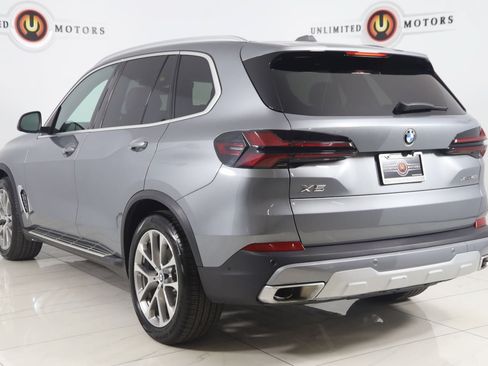 Used 2025 BMW X5 xDrive40i w/ Climate Comfort Package AWD/4WD image 4
