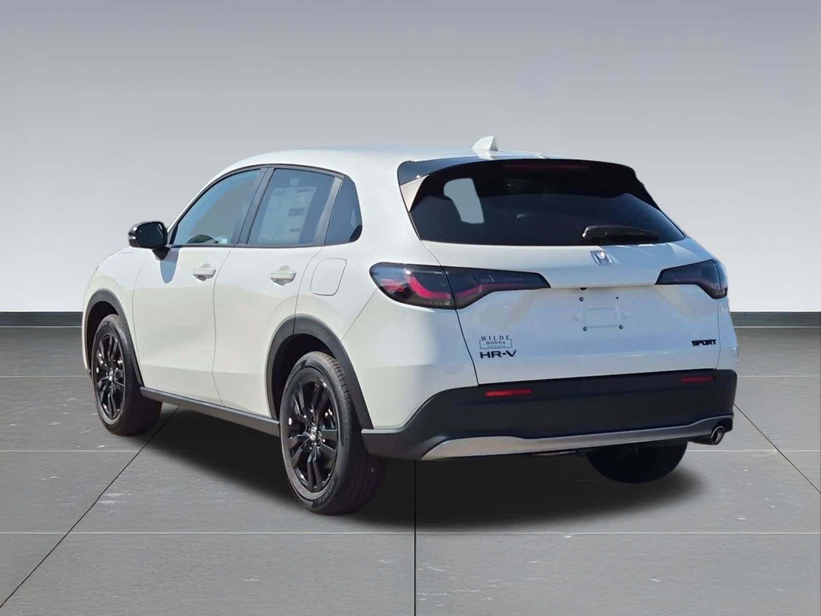 Certified 2026 Honda HR-V Sport image 4