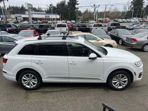 Used 2017 Audi Q7 2.0T Premium AWD/4WD image 4