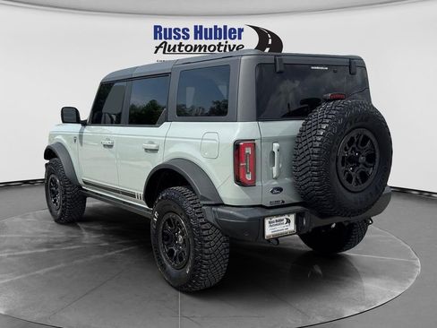 Used 2021 Ford Bronco First Edition AWD/4WD image 3
