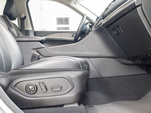 Used 2022 Jeep Grand Cherokee L Limited image 4