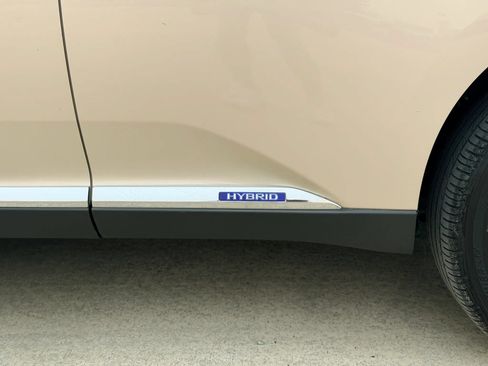 Used 2014 Lexus RX 450h FWD image 34