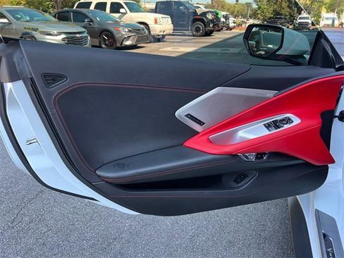 Used 2021 Chevrolet Corvette Stingray Preferred Cpe w/ Z51 Performance Package image 10