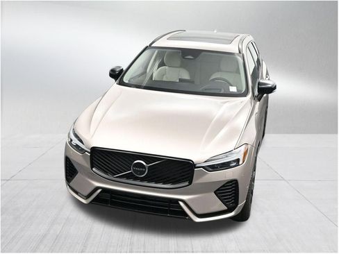 New 2026 Volvo XC60 T8 Ultra w/ Protection Package Premier AWD/4WD image 20