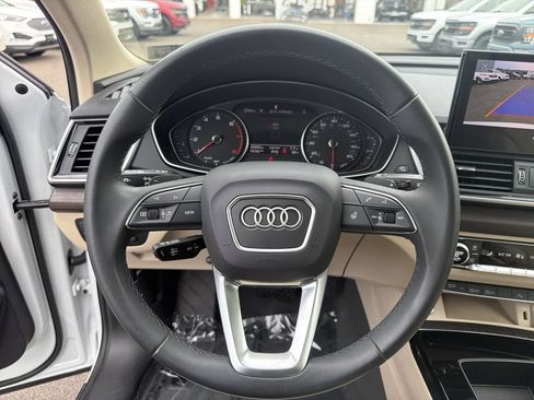 Used 2024 Audi Q5 2.0T Premium AWD/4WD image 21