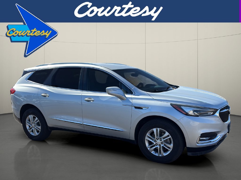 Used 2018 Buick Enclave Essence w/ Trailering Package FWD image 1