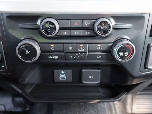 New 2026 Ford F250 XL AWD/4WD image 9