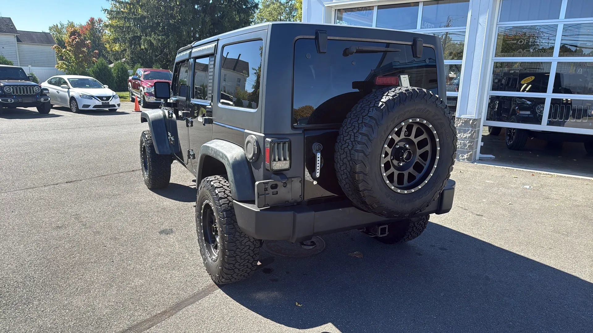 Used 2013 Jeep Wrangler Unlimited Sport AWD/4WD image 16