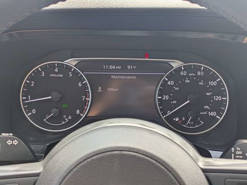 Used 2024 Nissan Pathfinder SV FWD image 29