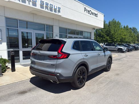 Used 2024 Honda CR-V Sport Touring image 3