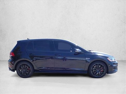 Used 2018 Volkswagen GTI SE FWD image 5