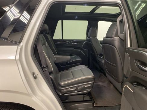 Used 2022 Cadillac Escalade Sport w/ Touring Package image 27