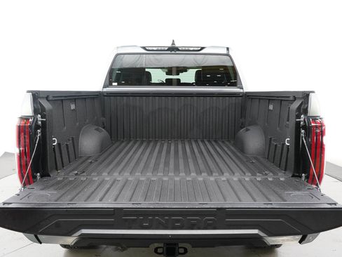 Used 2024 Toyota Tundra Limited AWD/4WD image 16