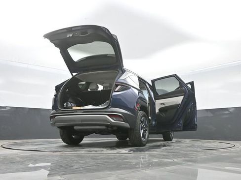 Certified 2025 Hyundai Tucson SEL image 44