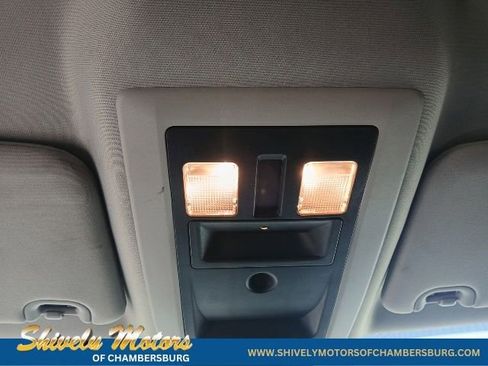 Used 2017 RAM 1500 Express AWD/4WD image 14