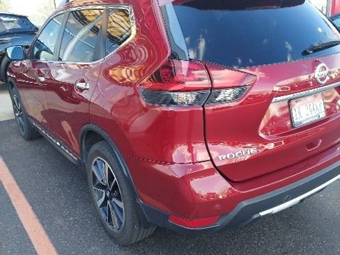 Used 2019 Nissan Rogue SL w/ Premium Package AWD/4WD image 2