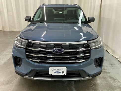 New 2026 Ford Explorer Active AWD/4WD image 11
