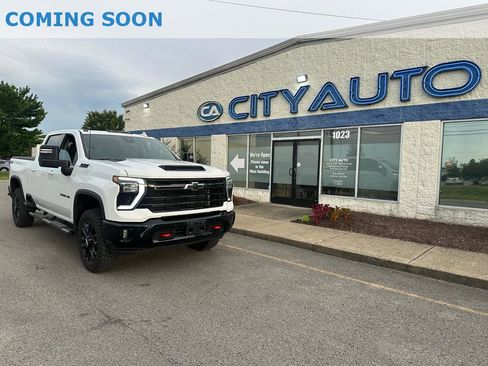 Used 2025 Chevrolet Silverado 2500 LTZ w/ LTZ Plus Package AWD/4WD image 1