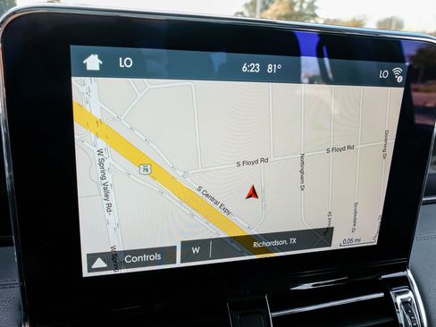 Used 2018 Lincoln Navigator Reserve w/ Technology Package image 28