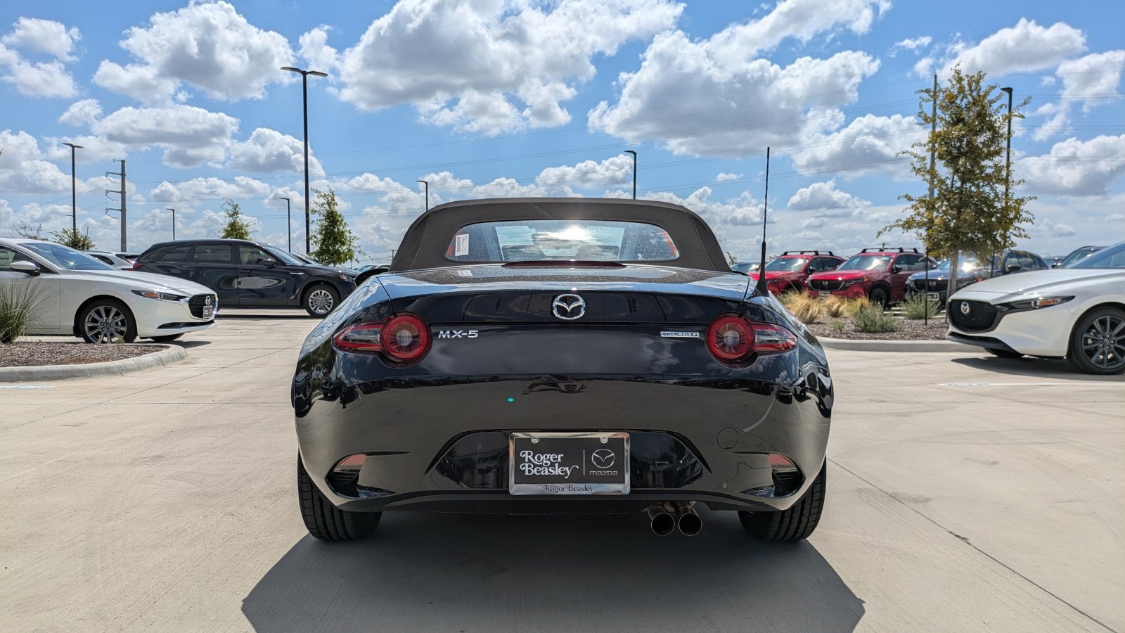 New 2026 MAZDA MX-5 Miata Sport RWD image 5