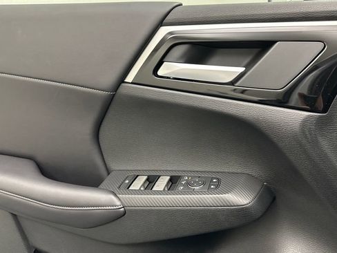 New 2026 Nissan Rogue SL image 17