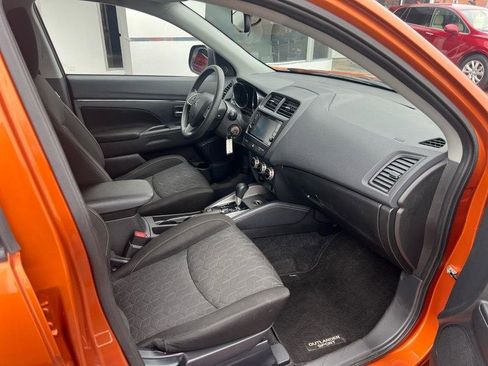 Used 2022 Mitsubishi Outlander Sport SE image 9