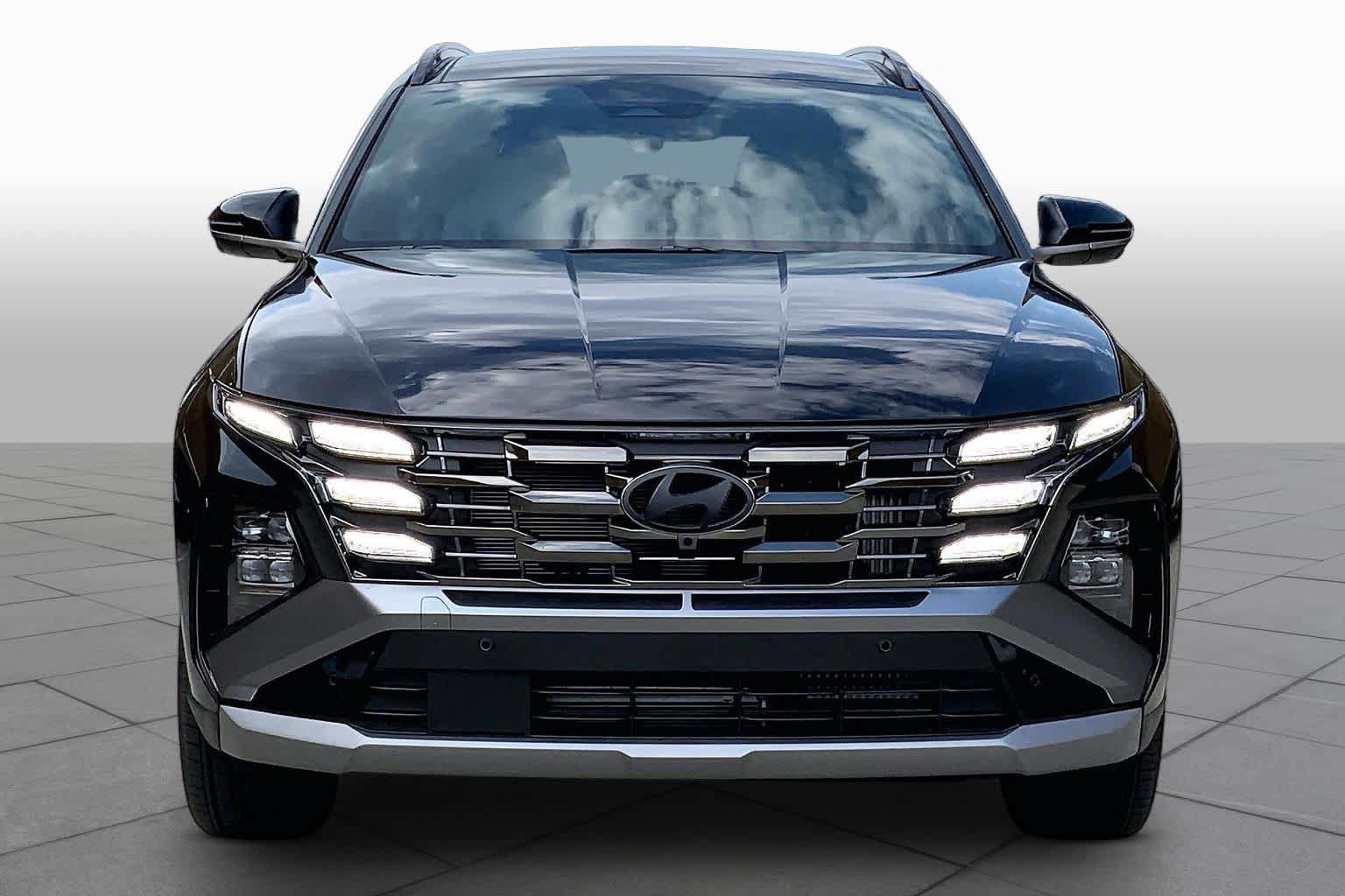New 2026 Hyundai Tucson Limited AWD/4WD image 3