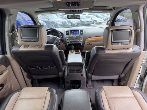 Used 2014 Nissan Armada Platinum w/ Platinum Reserve Package AWD/4WD image 25