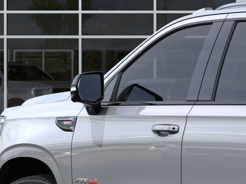 New 2026 GMC Yukon XL AT4 Ultimate AWD/4WD image 36