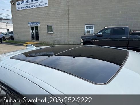 Used 2024 BMW X4 M40i w/ Premium Package image 11