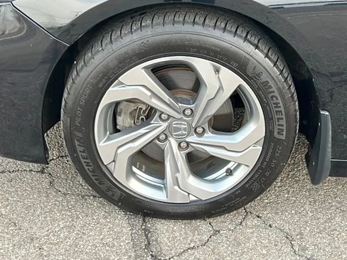 Used 2018 Honda Accord EX-L image 29
