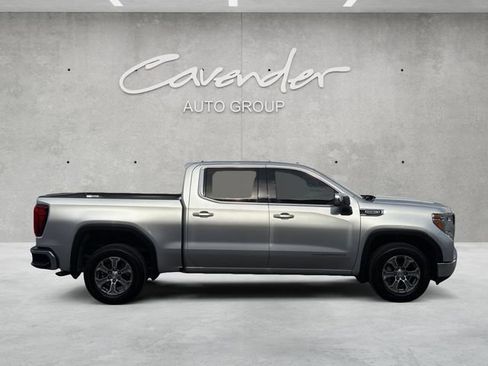 Used 2020 GMC Sierra 1500 SLE w/ SLE Value Package RWD image 17