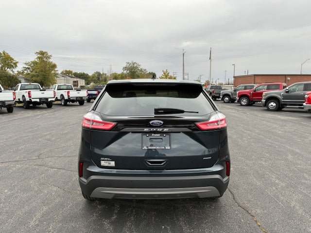 Used 2023 Ford Edge SEL w/ Convenience Package AWD/4WD image 4