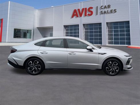 Used 2025 Hyundai Sonata SEL image 5