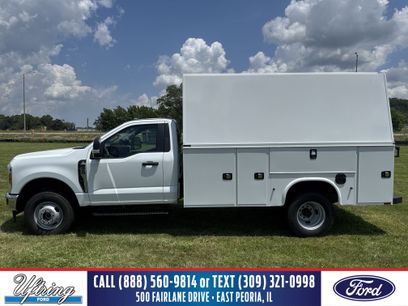 New 2025 Ford F350 XL w/ XL Chrome Package