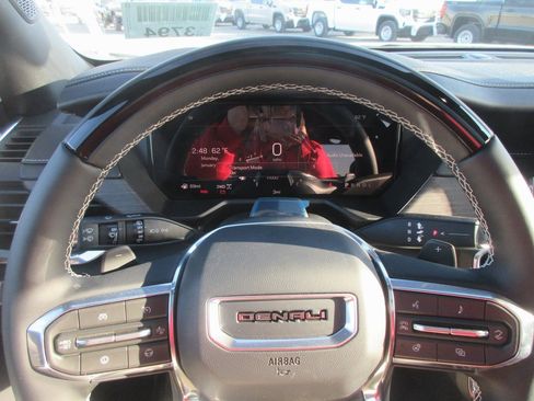 New 2026 GMC Acadia Denali image 21