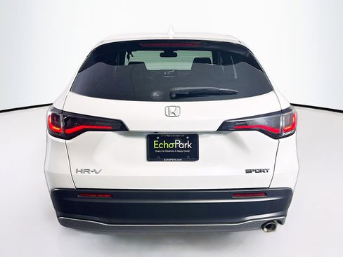 Used 2024 Honda HR-V Sport image 7