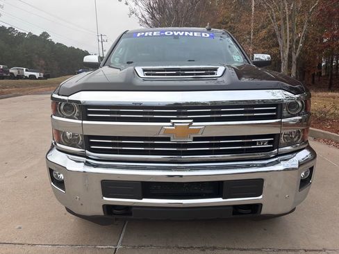 Used 2018 Chevrolet Silverado 2500 LTZ w/ Duramax Plus Package image 3