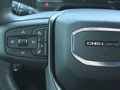 Used 2025 GMC Sierra 2500 Denali Ultimate AWD/4WD image 24