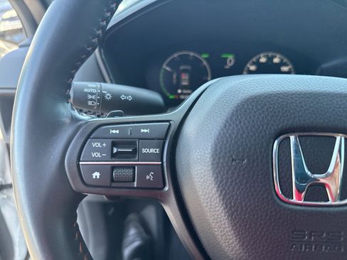 Used 2023 Honda CR-V Sport image 17