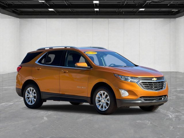 Used 2018 Chevrolet Equinox LT w/ LT True North Edition AWD/4WD image 3