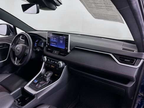 Certified 2022 Toyota RAV4 XSE image 29