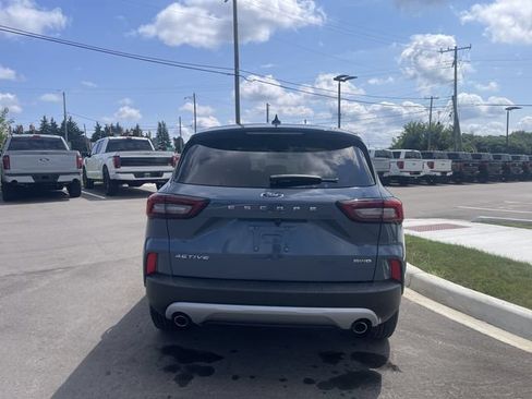 Certified 2024 Ford Escape Active AWD/4WD image 4