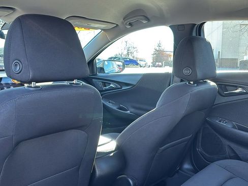 Used 2024 Chevrolet Malibu RS image 32