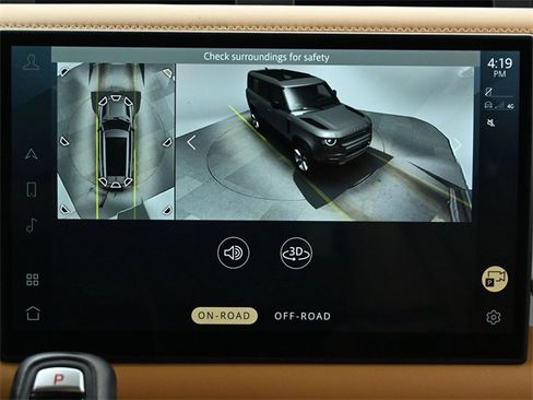 Used 2024 Land Rover Defender 130 S image 31