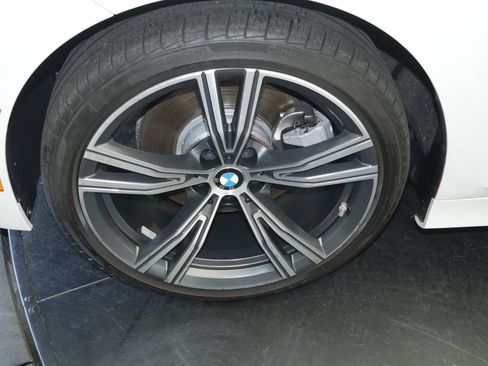 Used 2021 BMW 330i xDrive Sedan w/ Premium Package AWD/4WD image 14